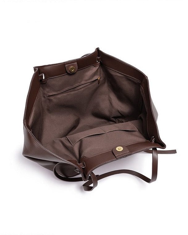 ARIA | Luxe Curve Bag — The Accessory That Says It All
