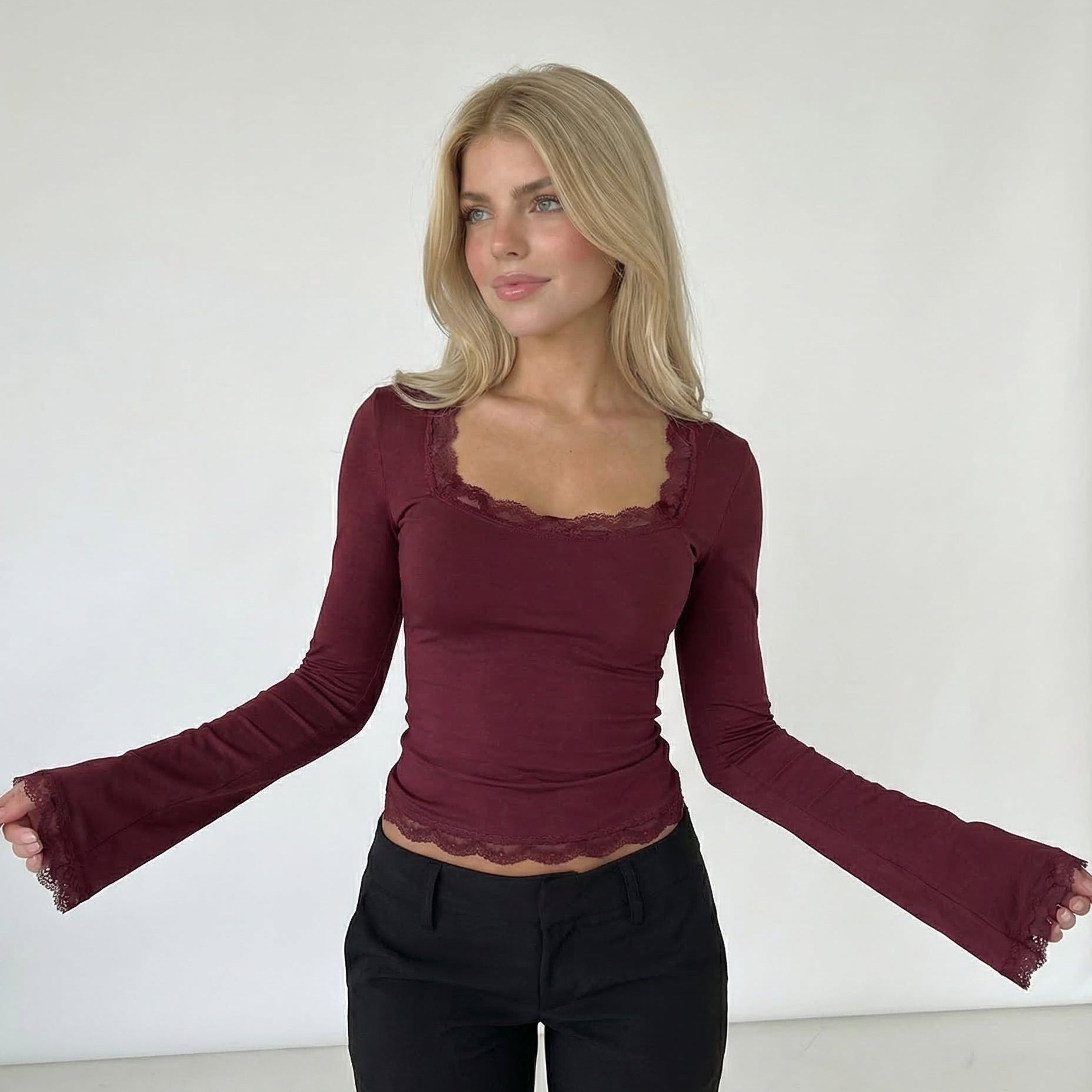 AMARA | Long Sleeve Lace Top